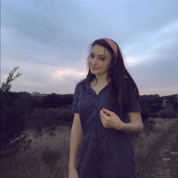 Meet your Posher, Layla - Picture 1 of 1